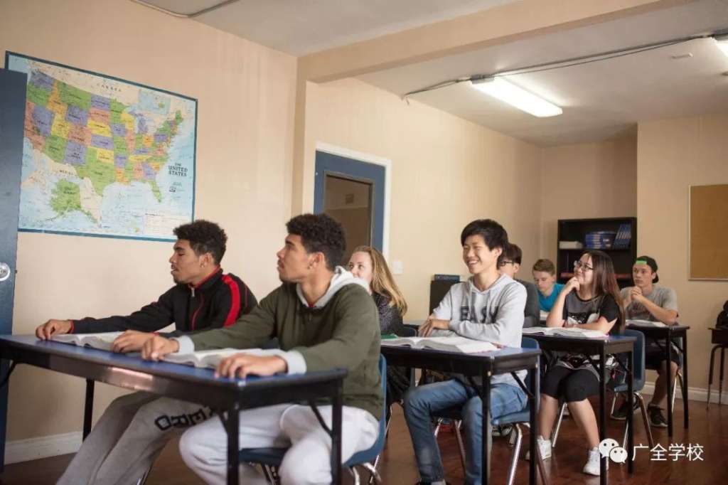 https://mmbiz.qpic.cn/mmbiz_jpg/G5PCzCSLzXWdC4KLVtnrLEOJPiaYkvoUmBQKb8Jn1kq0zjDhiaFdzPHwPicwnb5FVpR1zHyiaaLE4uzVRBoJq0E5Gw/640?wx_fmt=jpeg